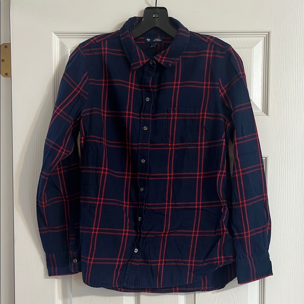 GAP Blue and Red Casual Button Down Flannel Shirt